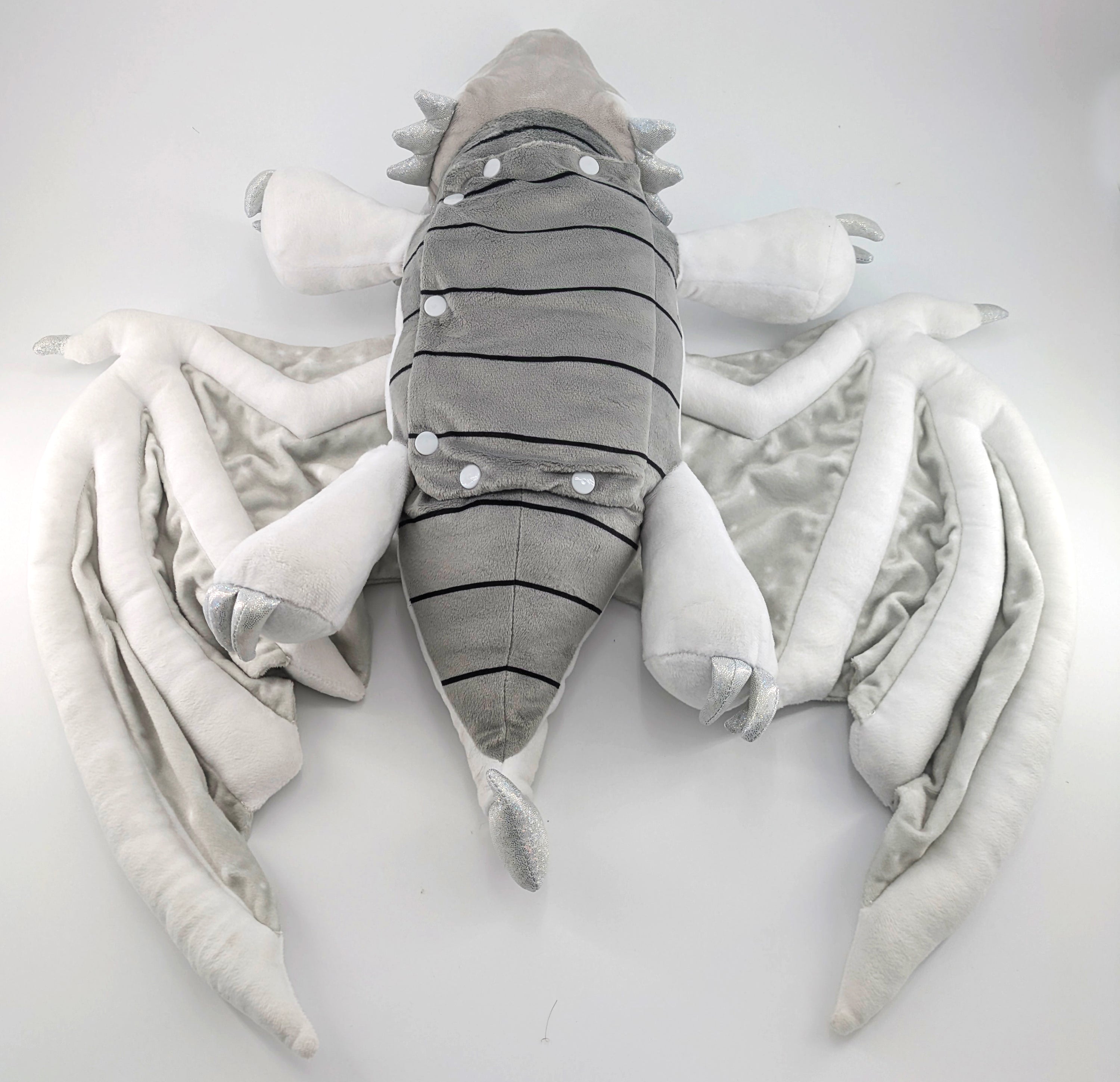 [PREORDER] Warmable White Dragon